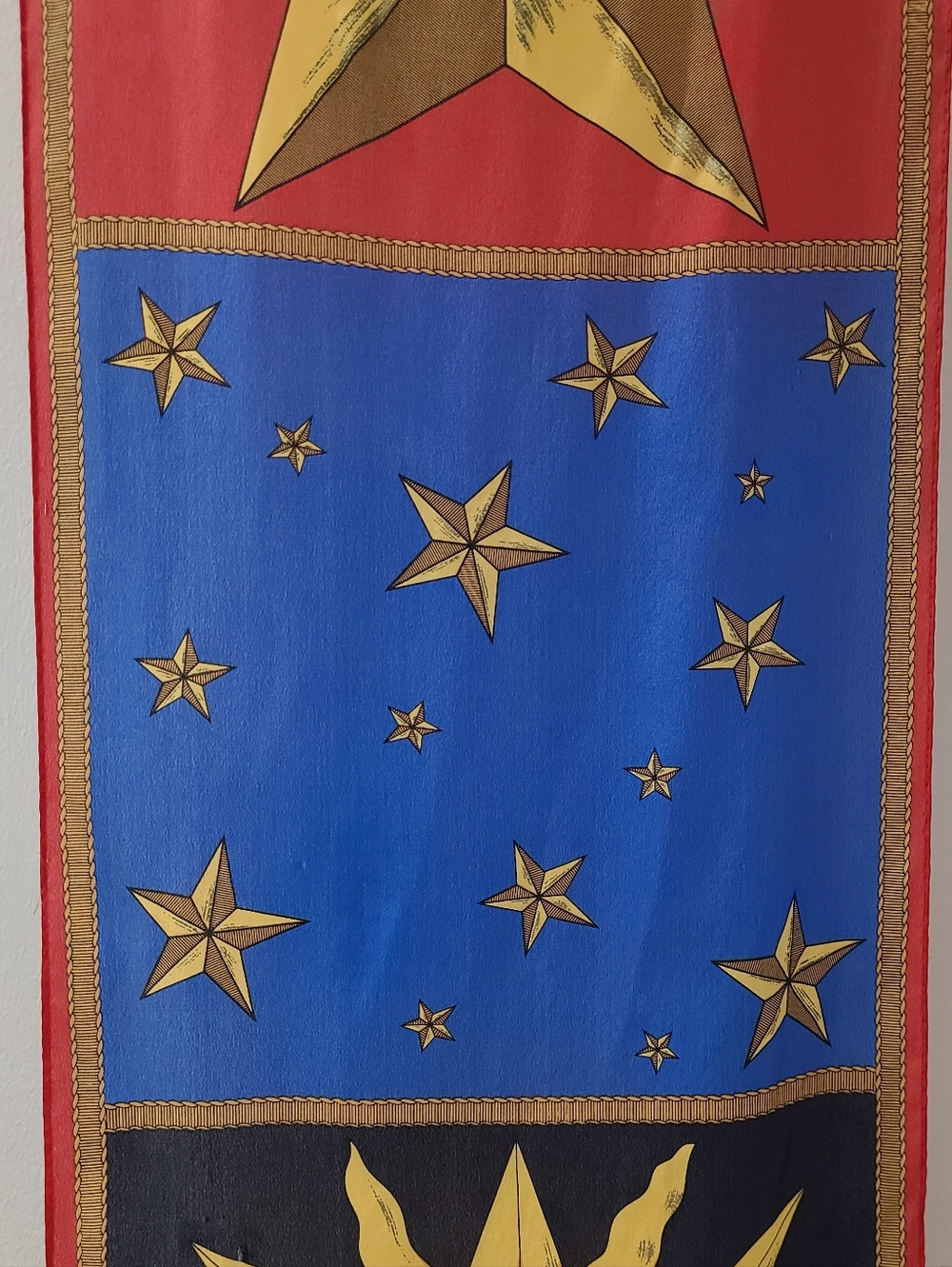 Oscar de la Renta Vintage Oblong Scarf Blue/Red/Yellow Celestial Print - Picture 6 of 10